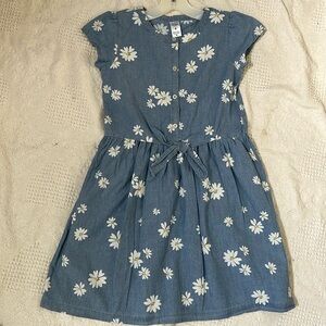 Carters Size 8 Denim Daisy Shortsleeved dress